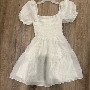 Trendy Tween Girls White Puff Sleeve Dress small